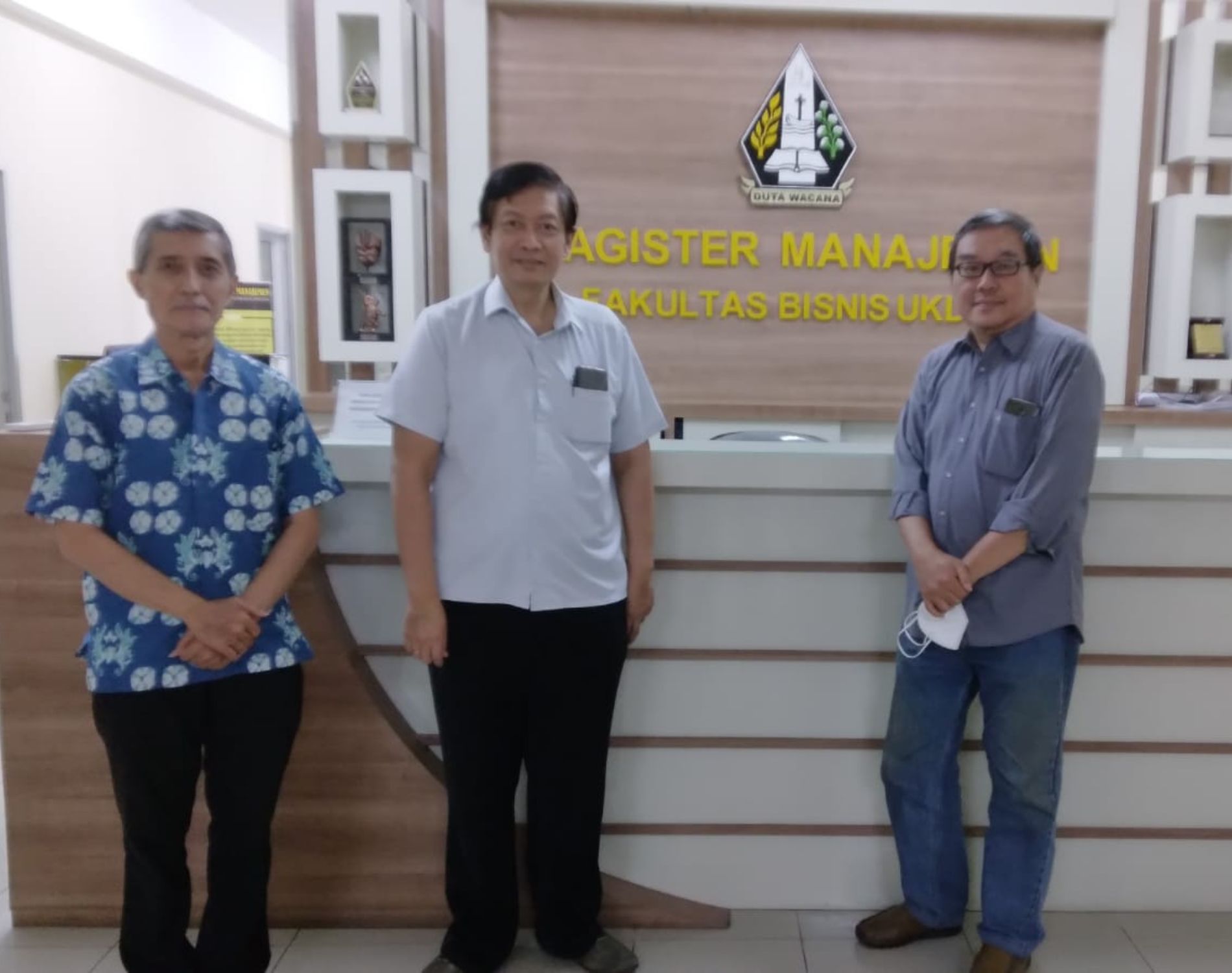 Desain tanpa judul (7)